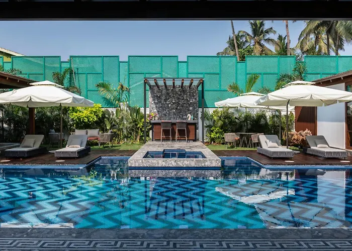 Azara Beach House - 5 Bhk Designer Villa, Candolim Beach